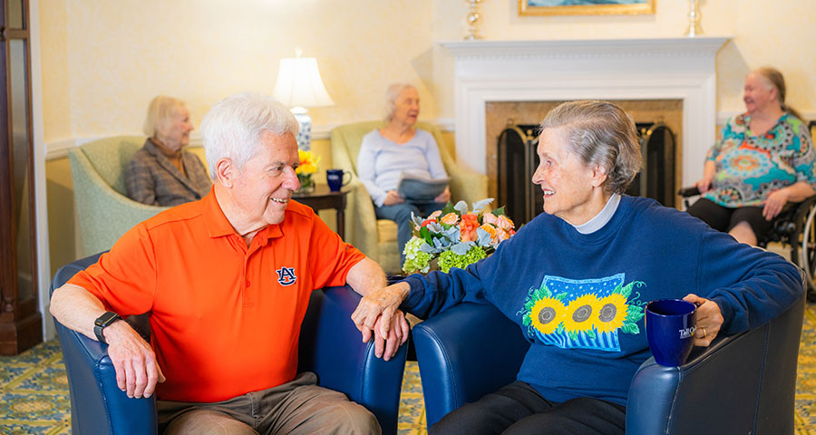 happy senior couple at Tall Oaks